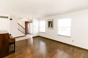 3061 Merrie Dr, Hebron, KY 41048 - Photo 3