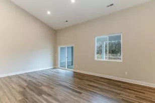 853 Amesbury Dr St, Florence, KY 41042 - Photo 5