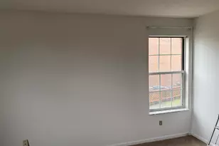 33 Highland Meadows Cir, Highland Heights, KY 41076 - Photo 3