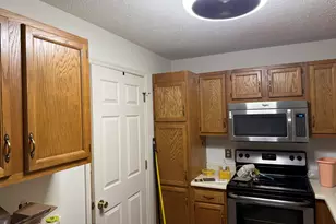 33 Highland Meadows Cir, Highland Heights, KY 41076 - Photo 9