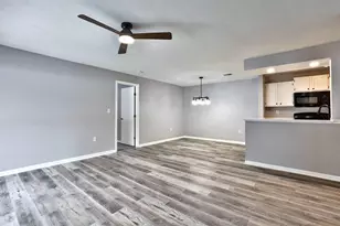 320 Timber Ridge Dr, Wilder, KY 41071 - Photo 9