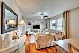 8849 Sentry Dr, Florence, KY 41042 - Photo 9