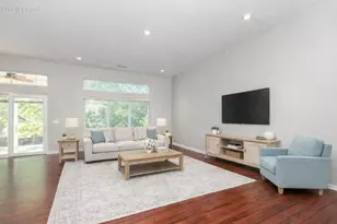 373 Southwind Ln, Ludlow, KY 41016 - Photo 5