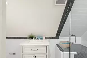 561 E 4th St, Newport, KY 41071 - Photo 37