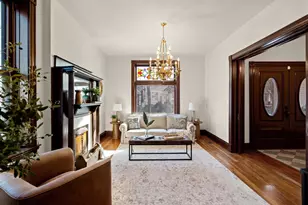 561 E 4th St, Newport, KY 41071 - Photo 3