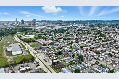 517 W 10th Street, Newport, KY 41071 - Photo 3