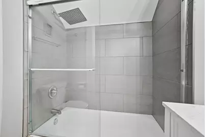 517 W 10th Street, Newport, KY 41071 - Photo 33