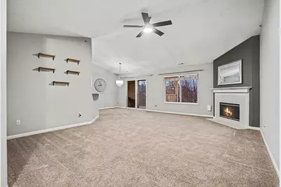 1624 Ashley Court #303, Florence, KY 41042 - Photo 5