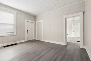 314 W 9th St, Newport, KY 41071 - Photo 5