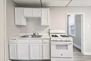 314 W 9th St, Newport, KY 41071 - Photo 7