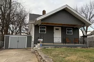 712 Bedinger St, Elsmere, KY 41018 - Photo 1