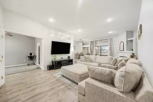 1518 Taramore Dr, Florence, KY 41042 - Photo 7