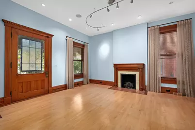 525 E 4th Street, Newport, KY 41071 - Photo 7