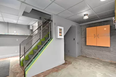 525 E 4th Street, Newport, KY 41071 - Photo 35