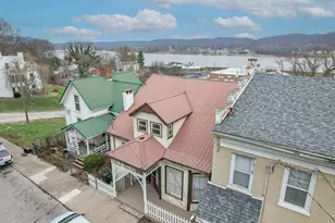 247 W 3rd St, Maysville, KY 41056 - Photo 5