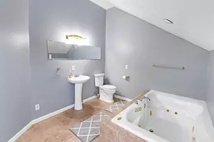 247 W 3rd St, Maysville, KY 41056 - Photo 13