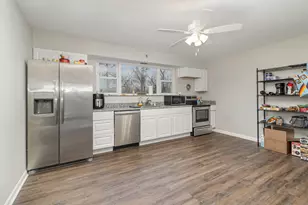 37 Holly Woods Dr, Fort Thomas, KY 41075 - Photo 11