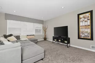 7797 Promontory Dr, Alexandria, KY 41001 - Photo 19