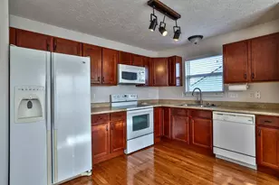 1609 Raintree Ct, Elsmere, KY 41018 - Photo 17