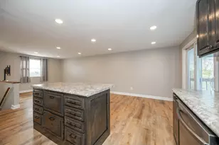 17 Valleyview Cir, Alexandria, KY 41001 - Photo 9