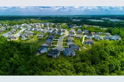 2438 Lillywood Way, Crescent Springs, KY 41017 - Photo 9