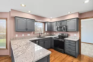 1513 Whispering Pines Dr, Hebron, KY 41048 - Photo 9