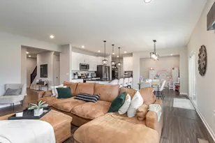 2313 John James Ct, Hebron, KY 41048 - Photo 7