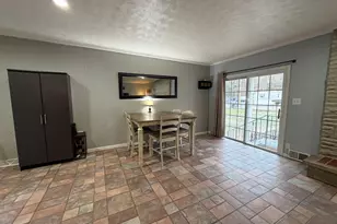 212 E 4th St, Augusta, KY 41002 - Photo 13