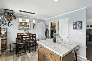 1 Ridgeport Dr, Covington, KY 41017 - Photo 7