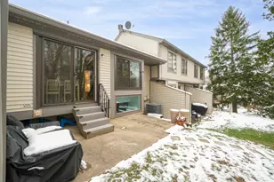 6645 Fairways Dr, Florence, KY 41042 - Photo 25