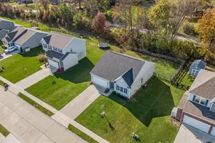 10252 Harlequin Ct, Alexandria, KY 41001 - Photo 3