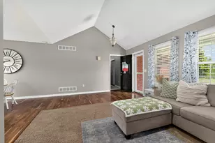 140 Saddlebrook Ln, Dry Ridge, KY 41035 - Photo 5