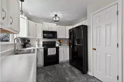 341 Harvest Way, Crittenden, KY 41030 - Photo 3