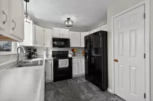 341 Harvest Way, Crittenden, KY 41030 - Photo 3