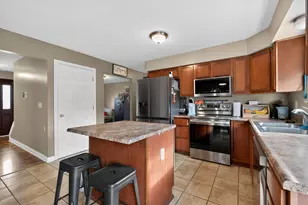 10362 Petersburg Ct, Independence, KY 41051 - Photo 5