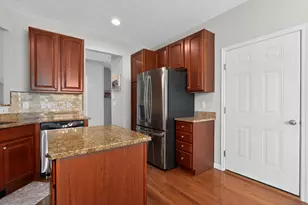 209 Mulberry Ct, Fort Thomas, KY 41075 - Photo 5