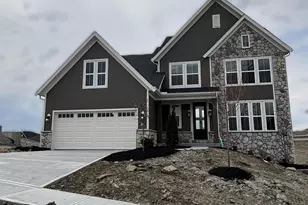 209 Junction Wy, Ludlow, KY 41016 - Photo 1