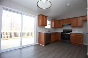 1604 Raintree Ct, Elsmere, KY 41018 - Photo 7