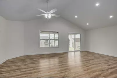 122 Churchill Drive Drive, Williamstown, KY 41097 - Photo 9