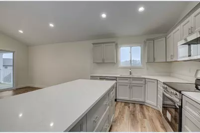 122 Churchill Drive Drive, Williamstown, KY 41097 - Photo 5