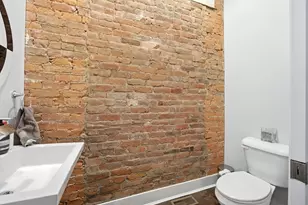 408 Scott St, Covington, KY 41011 - Photo 7