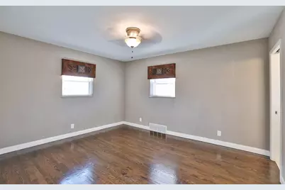 2605 Buttermilk Pike, Villa Hills, KY 41017 - Photo 13