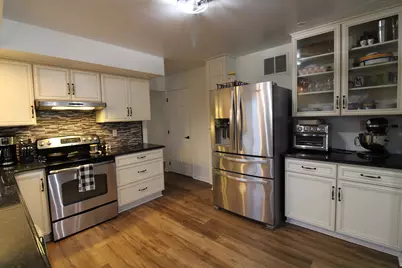 1732 Highland Pike, Covington, KY 41011 - Photo 13