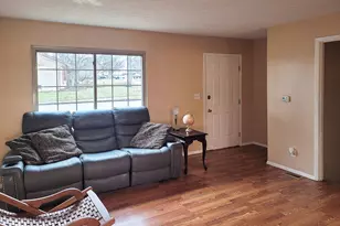 6193 Willow Hill Ct, Florence, KY 41042 - Photo 3