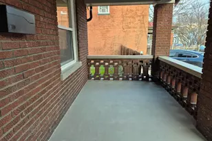 218 W 21st St, Covington, KY 41014 - Photo 3