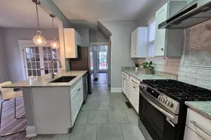 218 W 21st St, Covington, KY 41014 - Photo 7