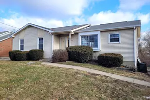 41 Meadow Wood Dr, Florence, KY 41042 - Photo 1