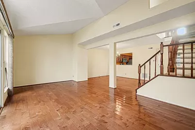 7055 Sweetwater Drive, Florence, KY 41042 - Photo 5