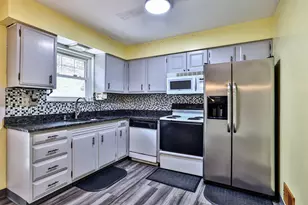 48 Bonnie Ln, Fort Thomas, KY 41075 - Photo 11