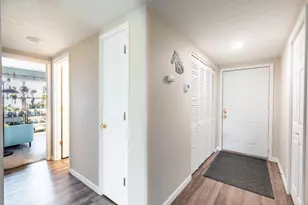 210 Ashley Dr, Alexandria, KY 41001 - Photo 3